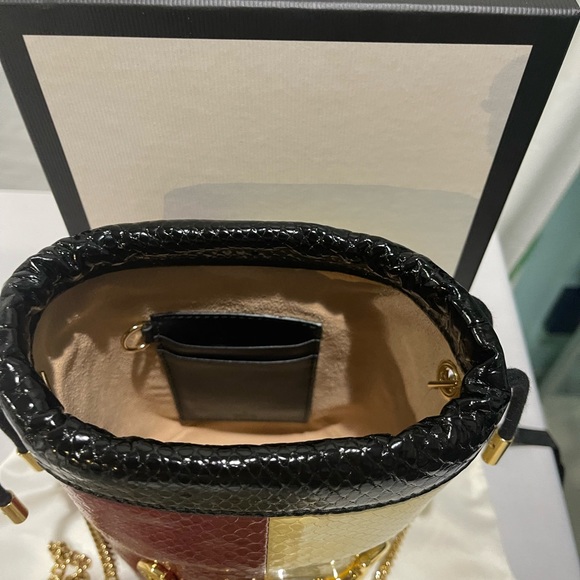 NEW Gucci Zumi Tricolored Snakeskin Drawstring Crossbody Bucket Bag - Picture 8 of 12